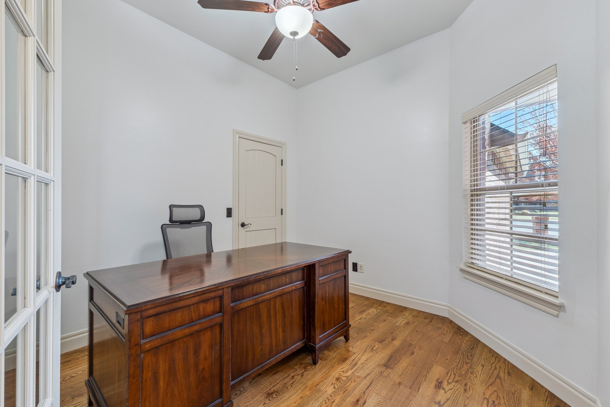 8421 NW 126th St_039.jpg