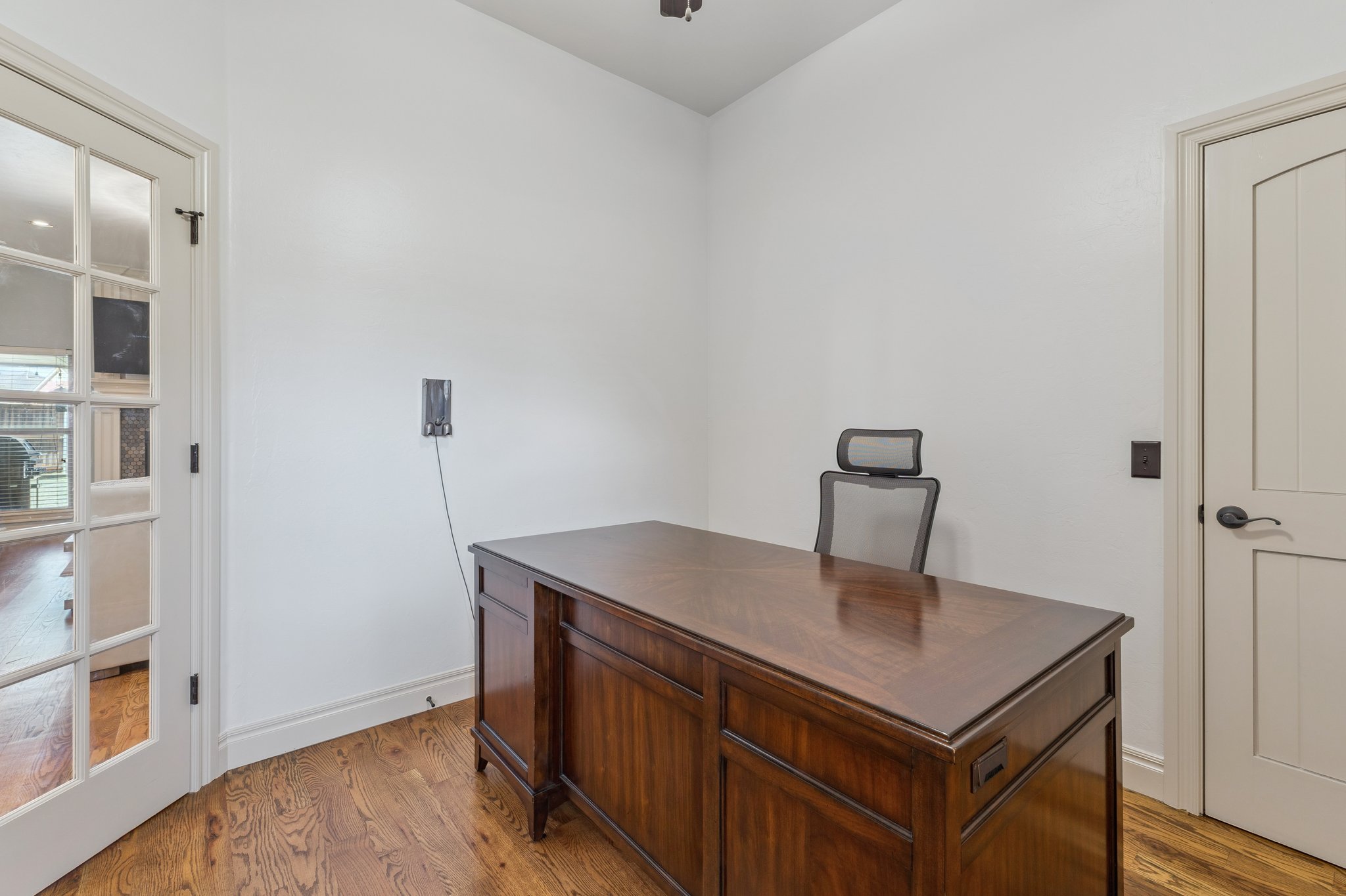 8421 NW 126th St_041.jpg