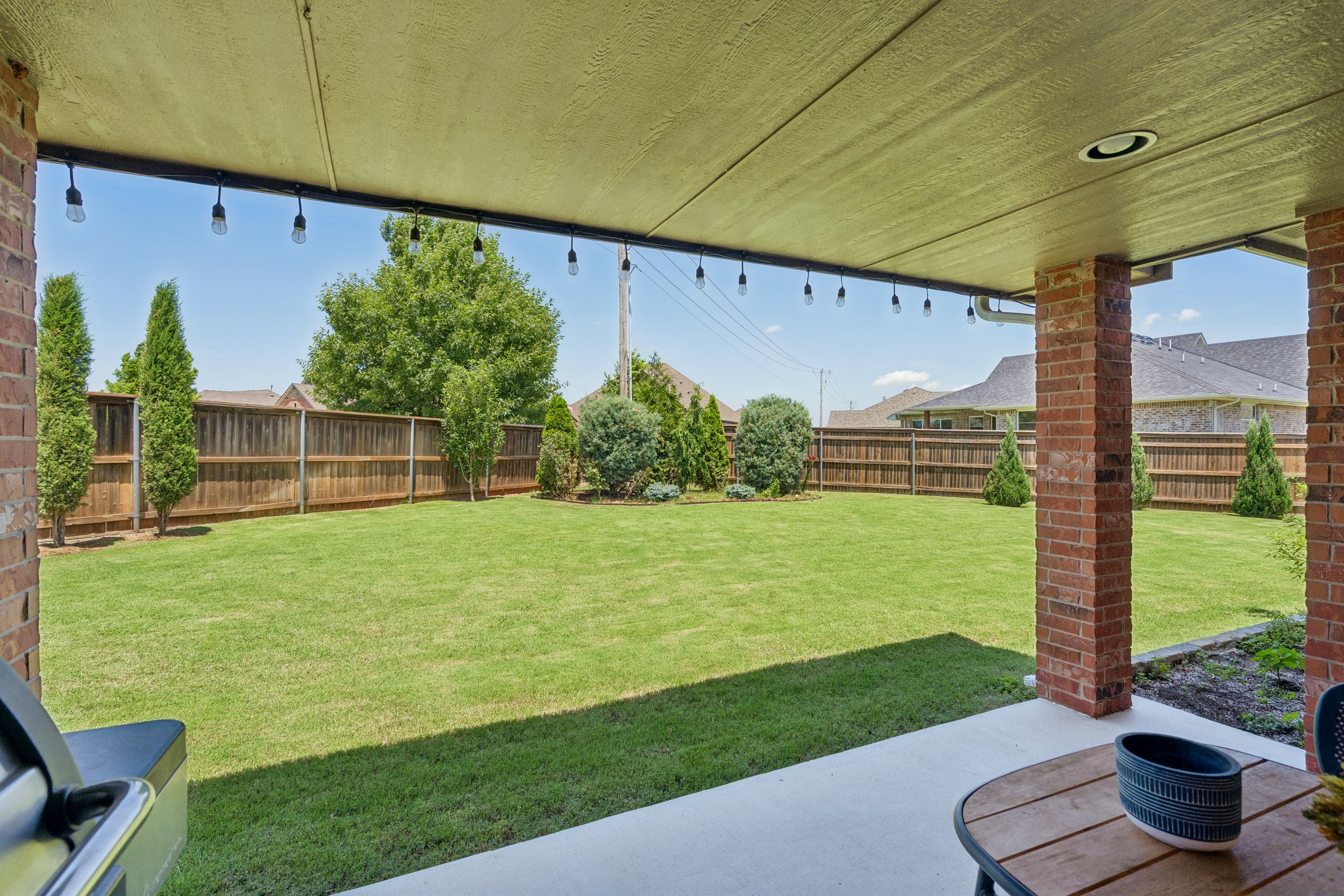 8421 NW 126th St_013 (2).jpg