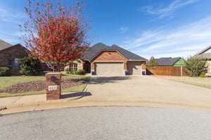 8421 NW 126th St_001.jpg