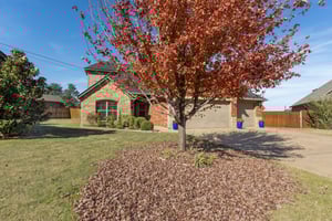 8421 NW 126th St_003.jpg