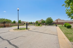 8421 NW 126th St_023 (2).jpg