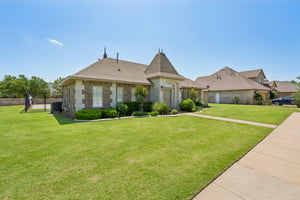 8421 NW 126th St_025 (2).jpg