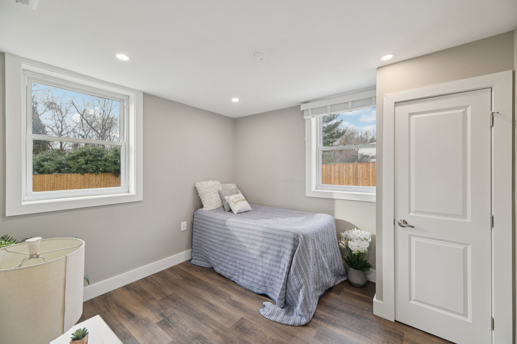 Woodlawn St-S0701-025.jpg