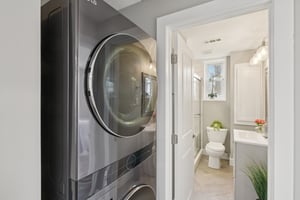 Woodlawn St-S0701-023.jpg