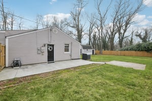 Woodlawn St-S0701-036.jpg