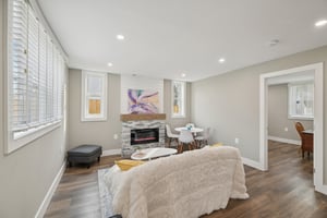 Woodlawn St-S0701-005r.jpg