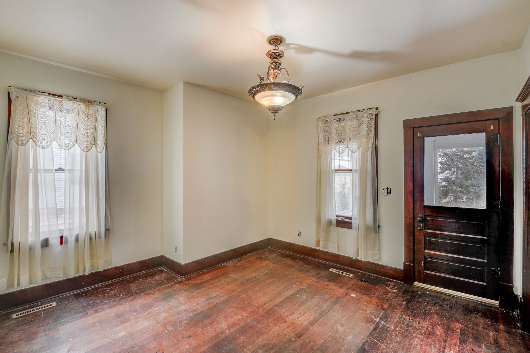 8424 Kennedy Memorial Dr, Saint Bonifacius, MN 55375 ArchiPix