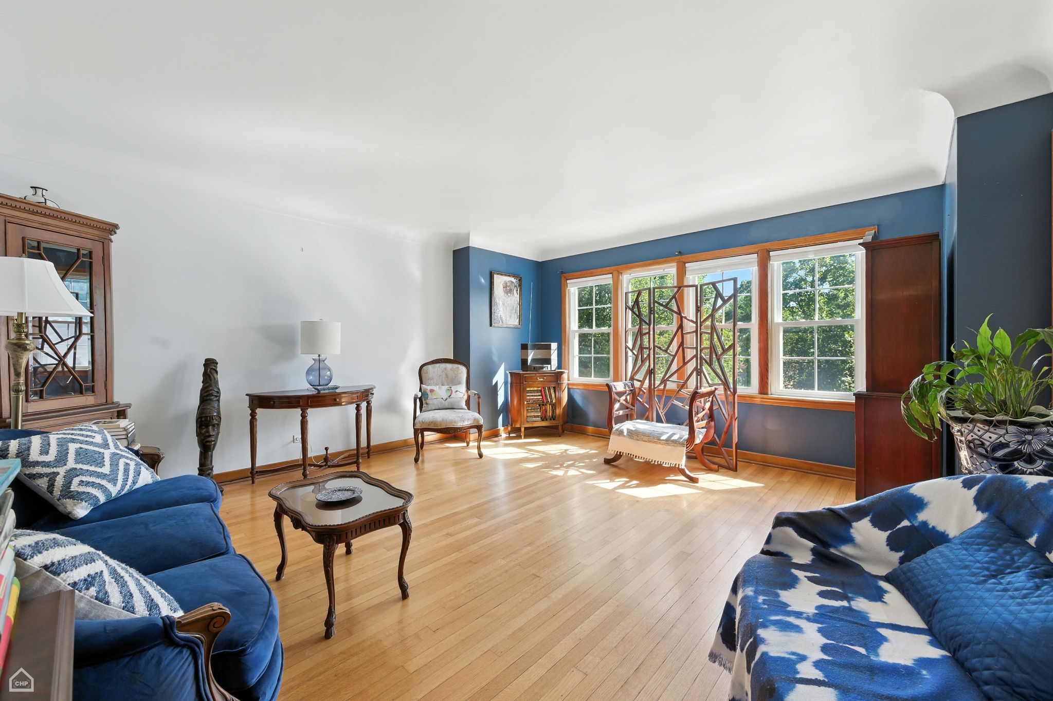 8424 S Essex Ave_017