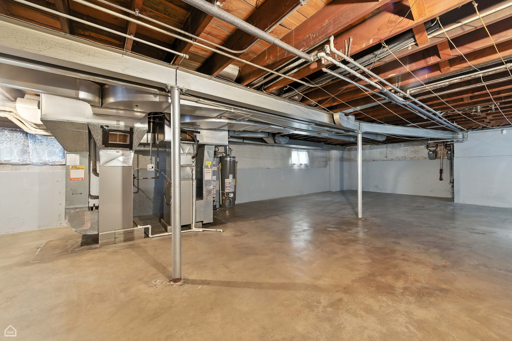 8424 S Essex Ave_022