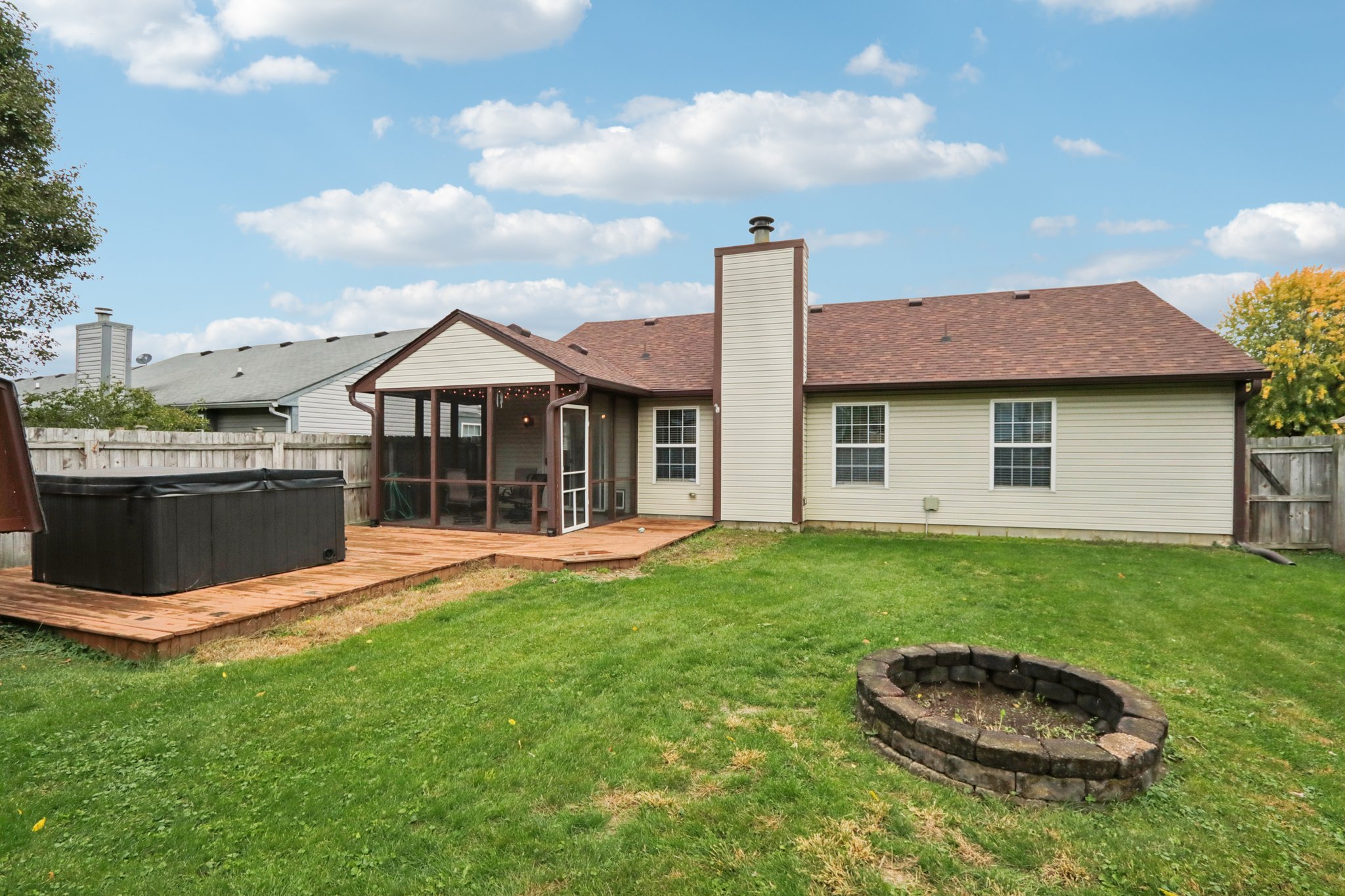 Southern Springs Way-S0111-027.jpg