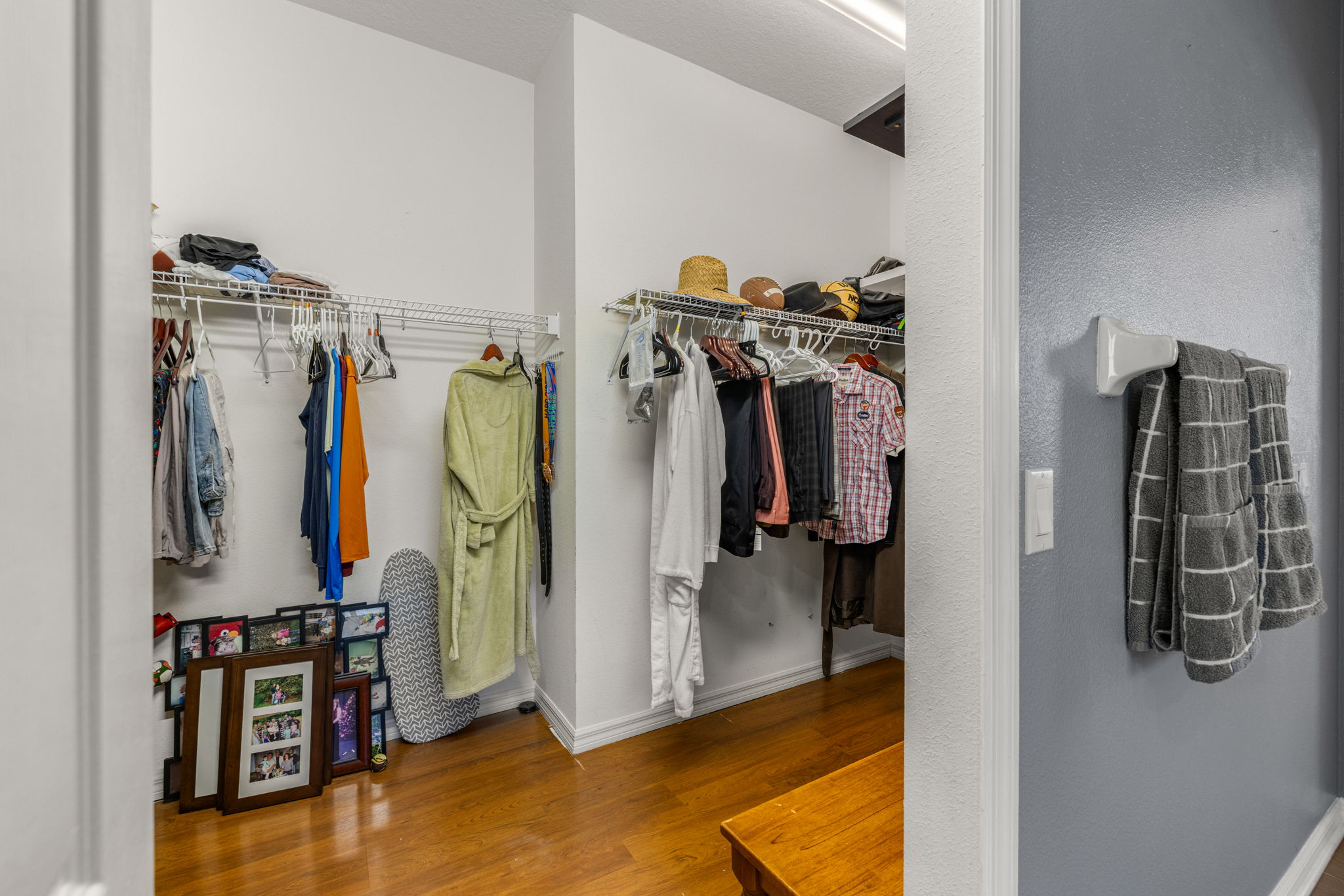 17 - 8425 Fenwick Ave, Tampa, FL 33647