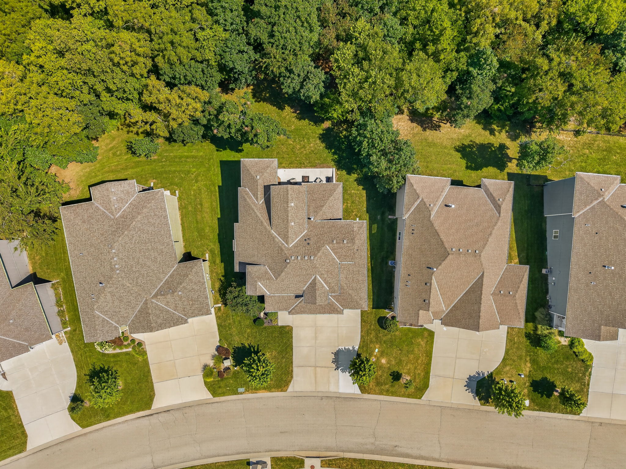 8425 Laramie St-010
