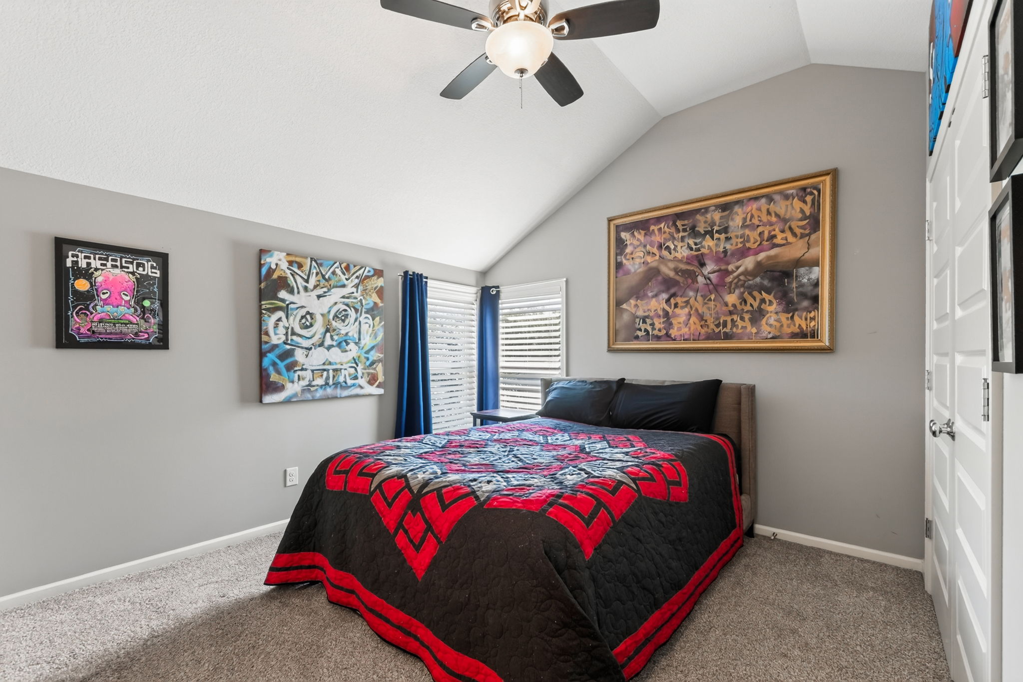 8425 Laramie St-052