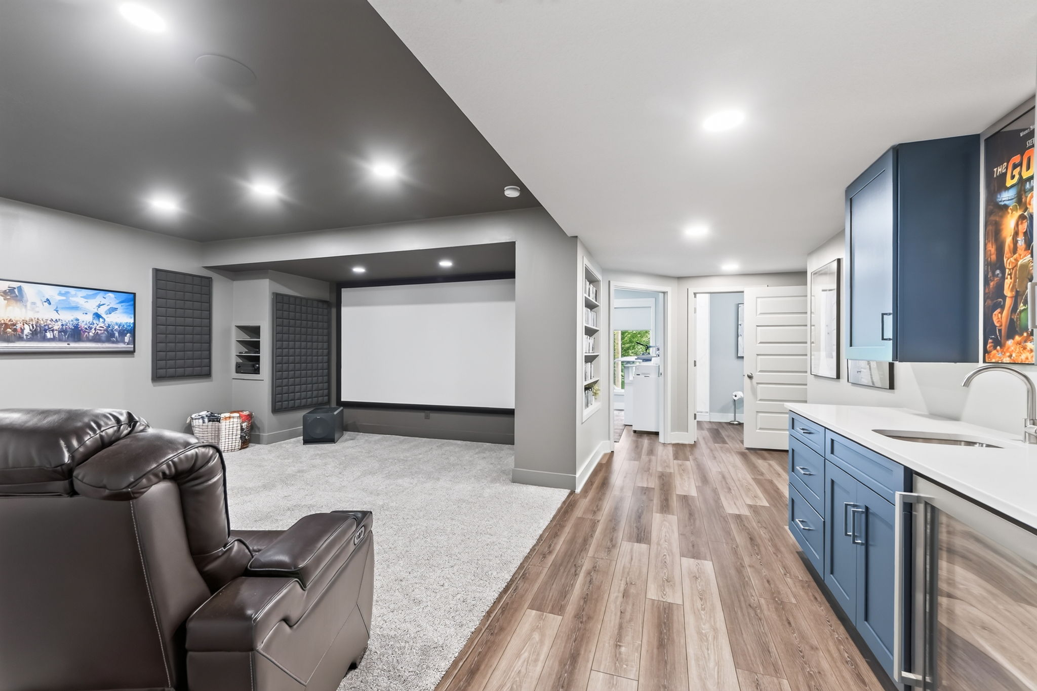 8425 Laramie St-056