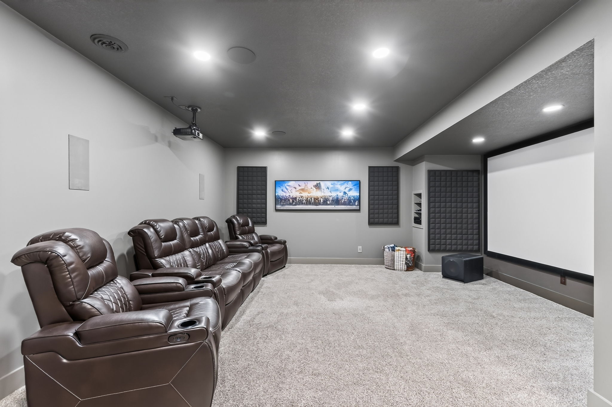 8425 Laramie St-057