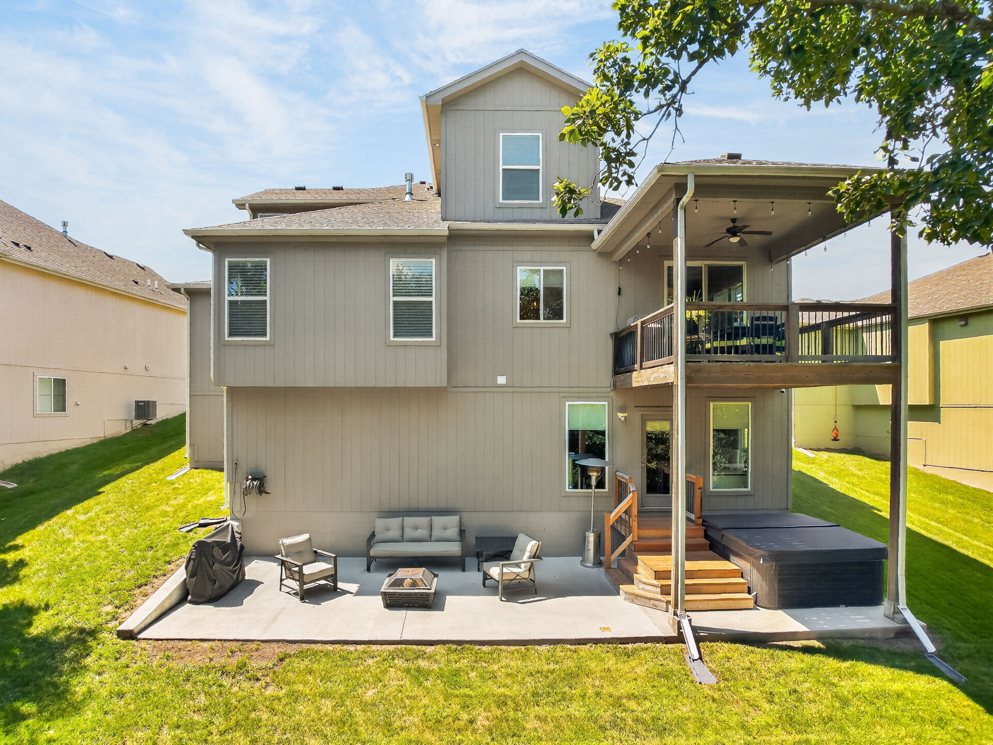 8425 Laramie St-005