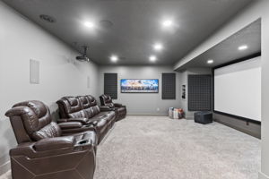 8425 Laramie St-057