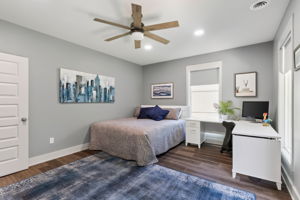 8425 Laramie St-061