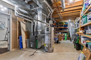 8425 Laramie St-067