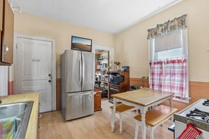 425 W Lapham St -S2104-013.jpg