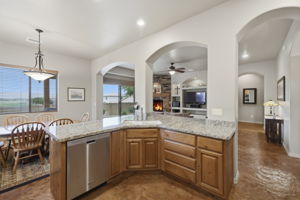Kitchen 4