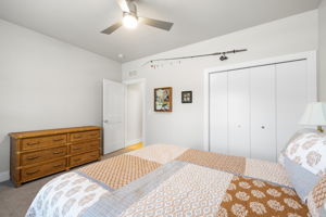  Photo 37