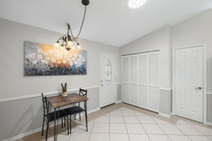 Breakfast Nook 1 of 2