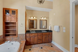  Photo 23