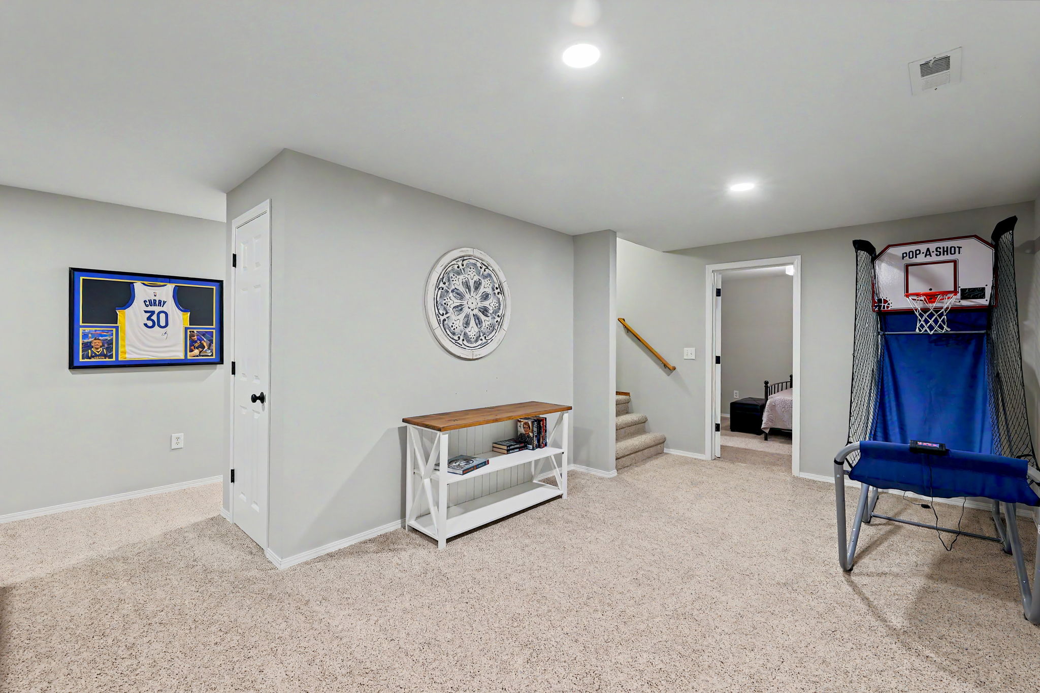  Photo 41