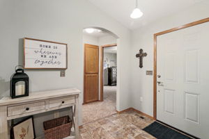  Photo 33