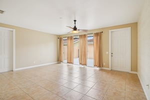 Leatherleaf Ln-0306-005.jpg
