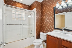 Leatherleaf Ln-0306-013.jpg