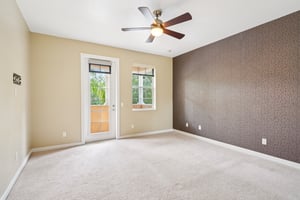 Leatherleaf Ln-0306-025.jpg