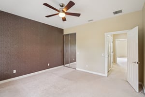 Leatherleaf Ln-0306-026.jpg