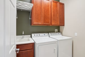 Leatherleaf Ln-0306-031.jpg