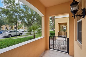 Leatherleaf Ln-0306-034.jpg