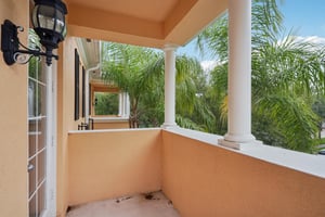 Leatherleaf Ln-0306-038.jpg