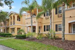 Leatherleaf Ln-0306-040.jpg
