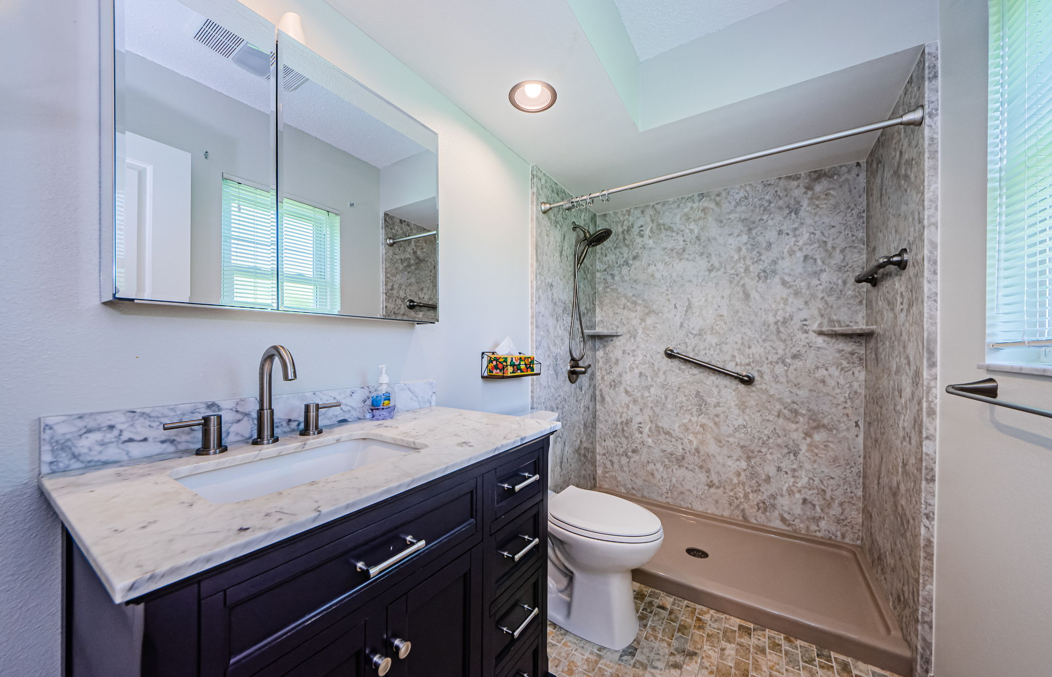 Master Bathroom 1a