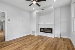 Commercial St-S2507-007.jpg