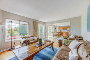 17 living room