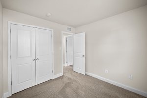 Upper Bedroom-6