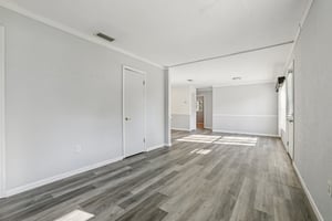 Teague St-S1811-010.jpg