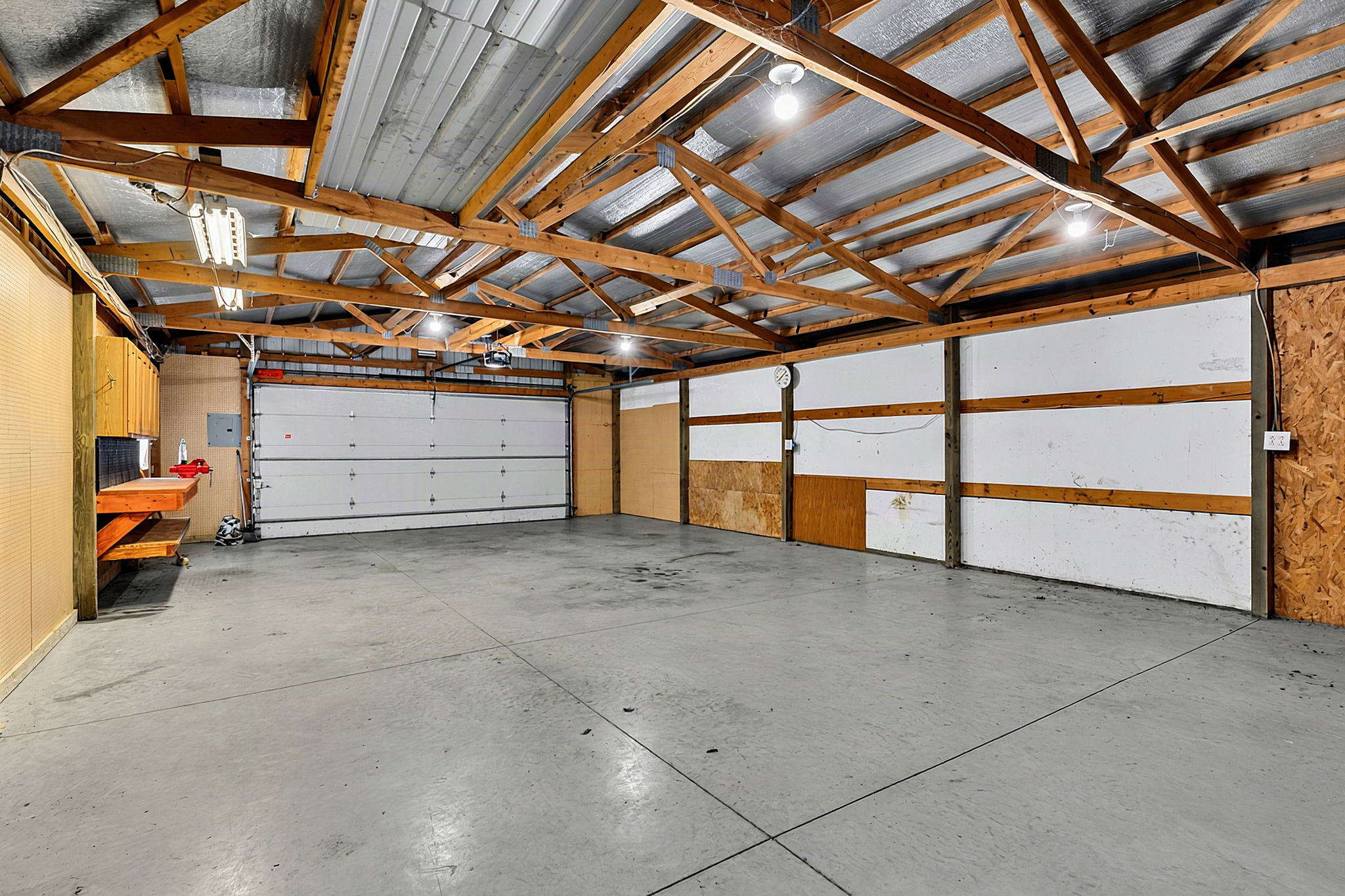  Photo 46