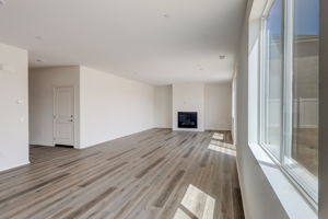 Brotchie Ln-012