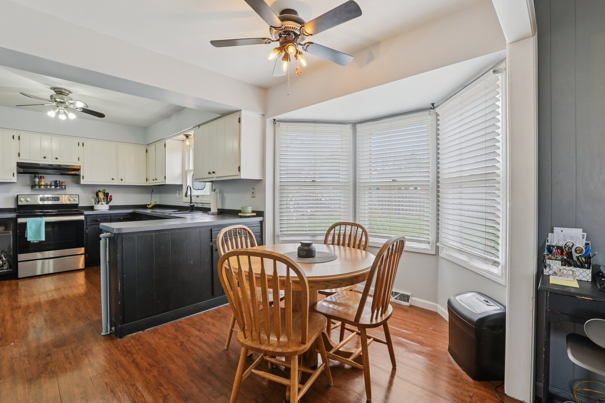 Carthay Cir-S1903-009.jpg