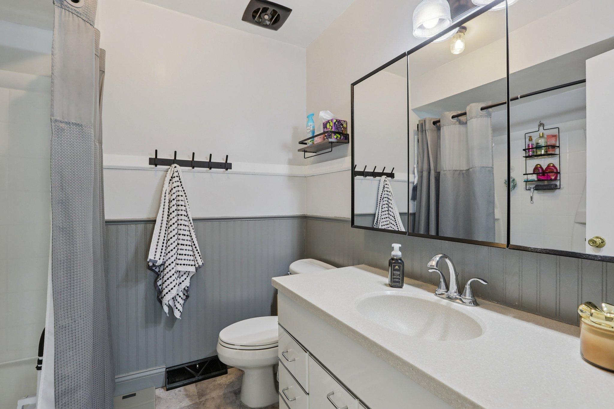 Carthay Cir-S1903-016.jpg