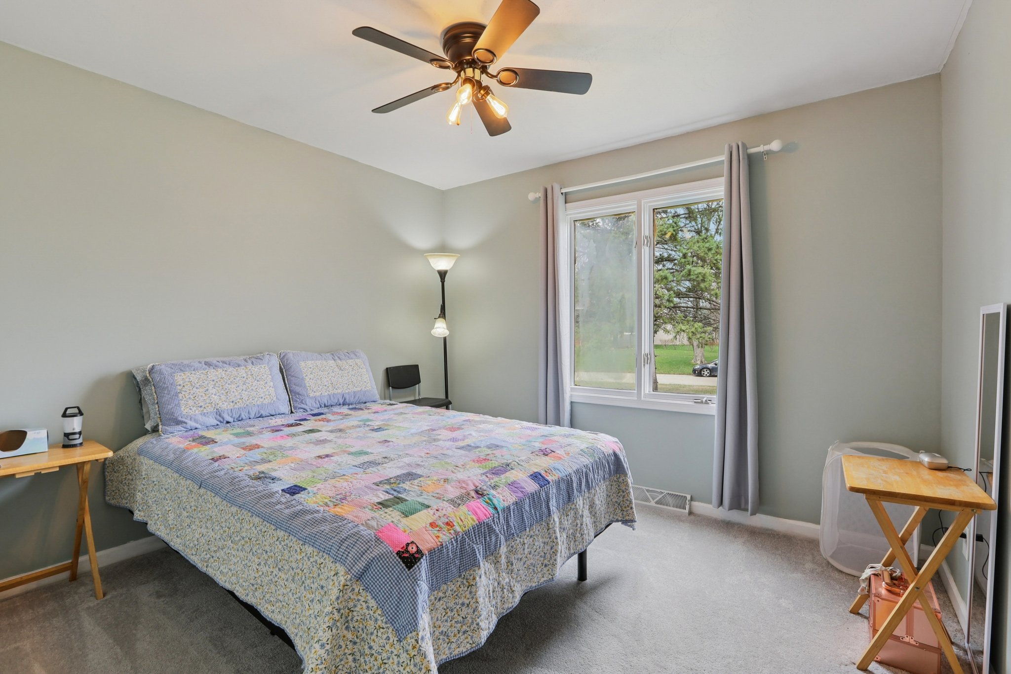 Carthay Cir-S1903-017.jpg