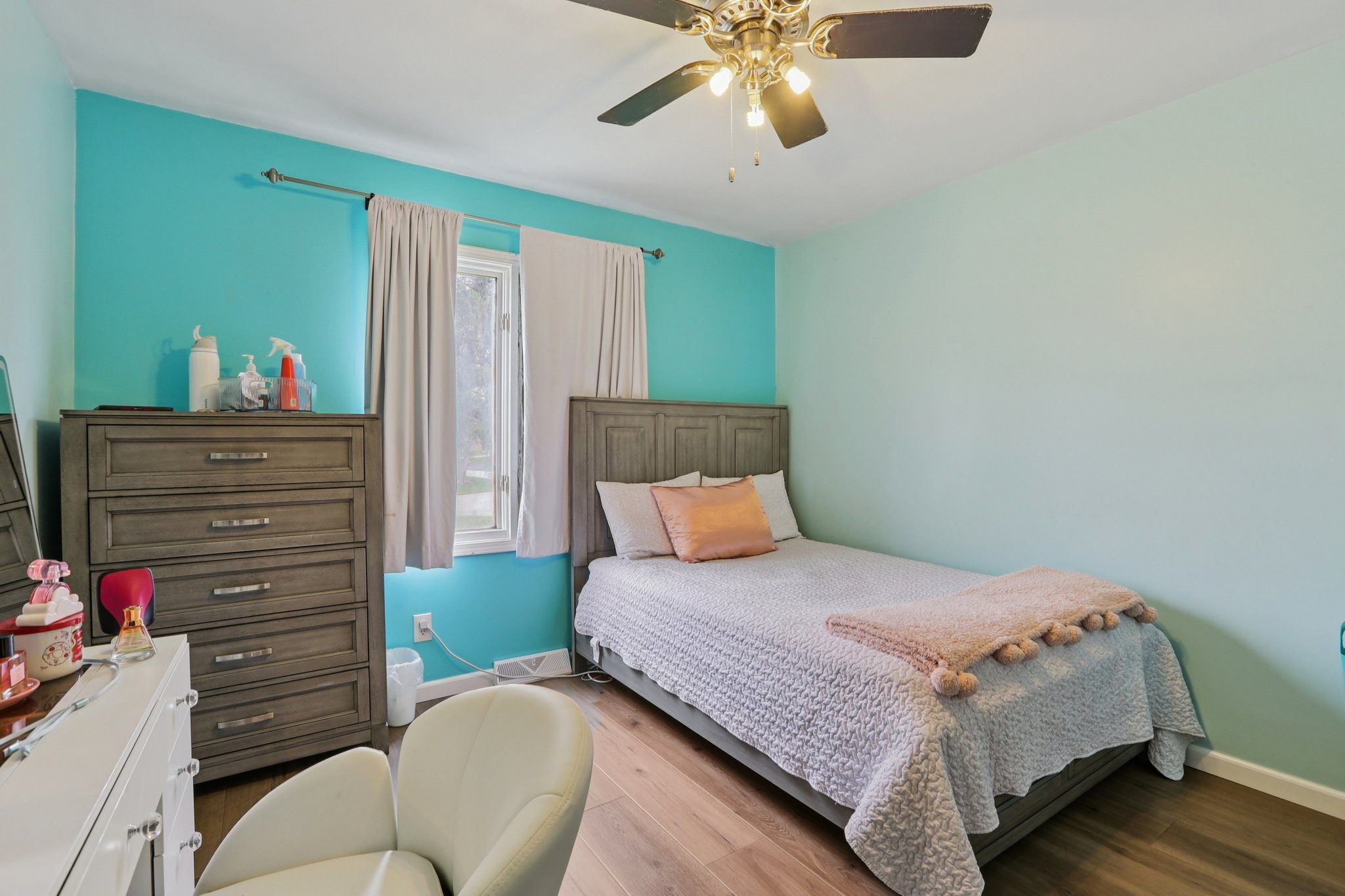 Carthay Cir-S1903-026.jpg